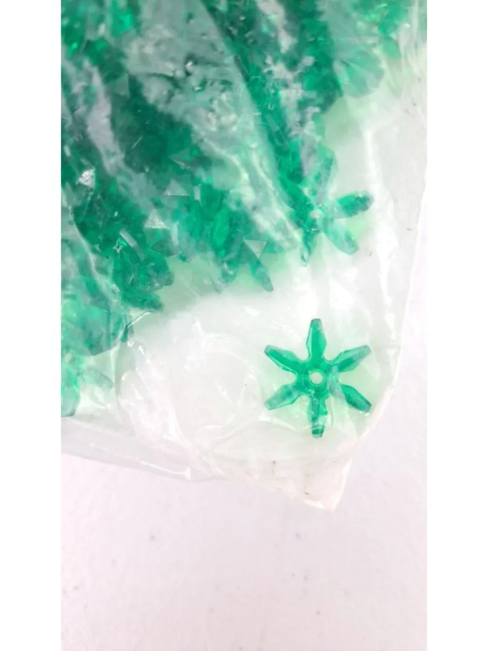 Vintage 18mm Clear Green Starflake Plastic Bead 2 Bags 720 Total Pieces Lot New